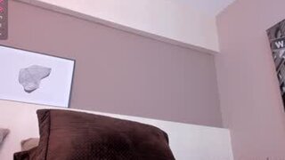 tori_valentine_