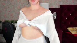 vicki_blush