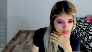 roxanajames__