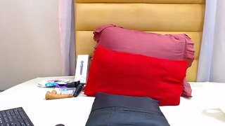 NaughtyCloeX