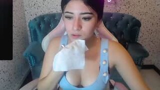 Urgirl00 v