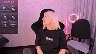 Hotblonds