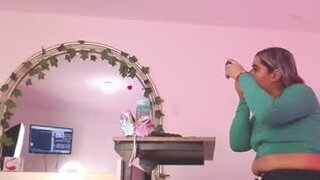 Daphne 32
