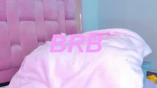 sara_skiinny