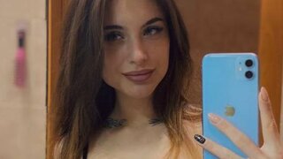 caroline-prescott2