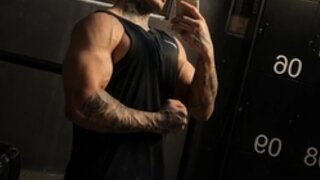 Body Men 20