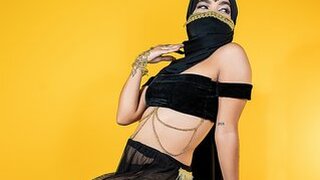 allyson-nahid