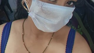 Hot ishaani