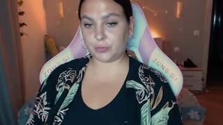 chloe_x_