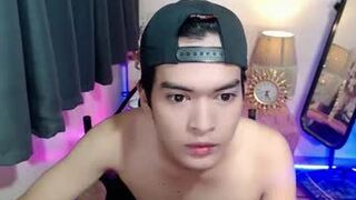 cutehale03