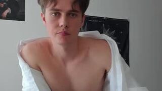 danny_love01