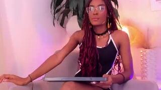 emely_deluxe