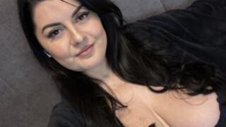 HelleBoobs