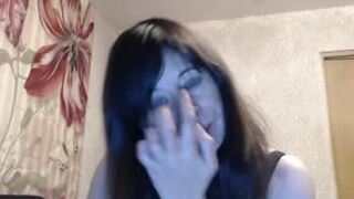 lia_ang