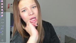 lovely_babyy