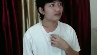 pinoy_petitehugecock