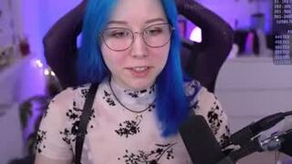 theblue_moonie